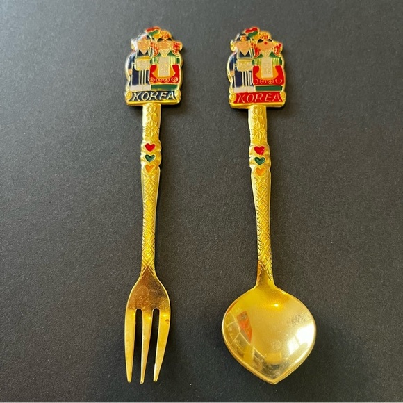 Saechen Fons Korea Gold Plated Spoon & Fork Set Korean 24 Karat Collector Set 2x - Picture 1 of 9